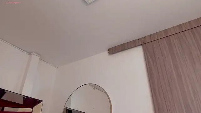 FaloonRoussel Chat XXX live