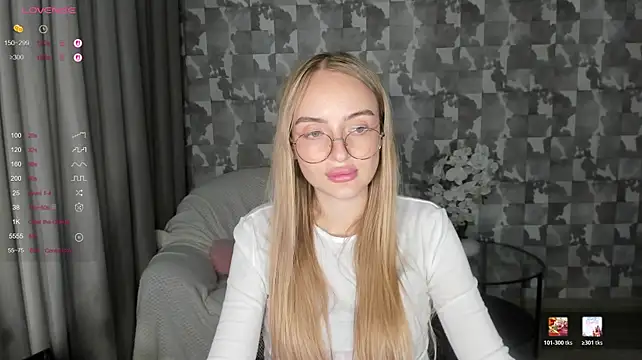 A_delina XXX чат на живо