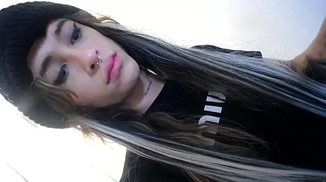 Chat XXX en directo de stormytt_