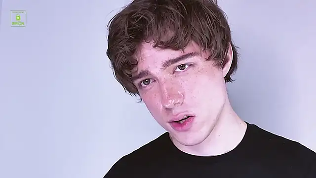 Онлайн чат XXX mark_shot