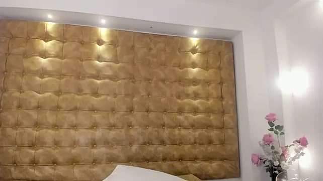 Chat +18 de Tifanyrm ao vivo