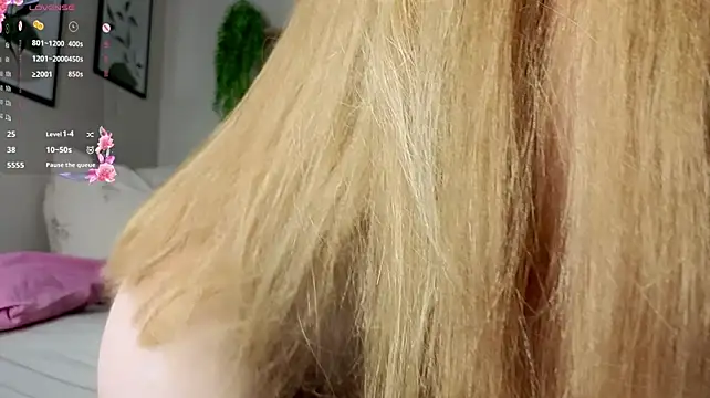 Chat XXX en directo de Red_FoxGirl