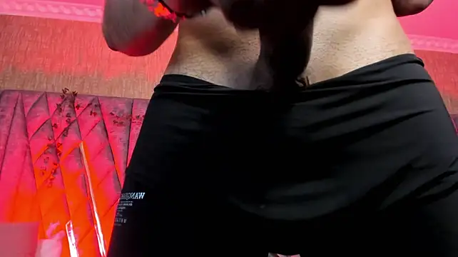 Chat XXX en directo de Boss_Domiinator