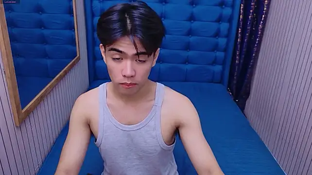 Kaydee_Callix লাইভ XXX চ্যাট