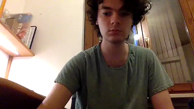 צ'אט XXX בשידור חי של davyhairyvelvetdreams