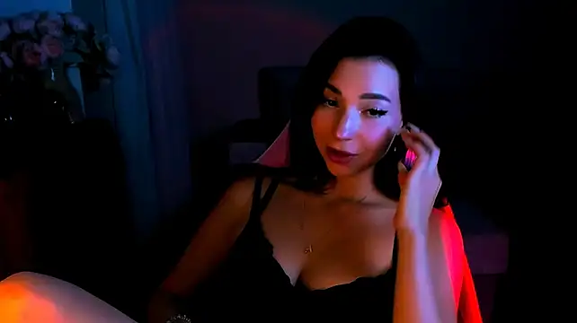 Beg_me_now Adlı Modelin Canlı XXX Sohbeti