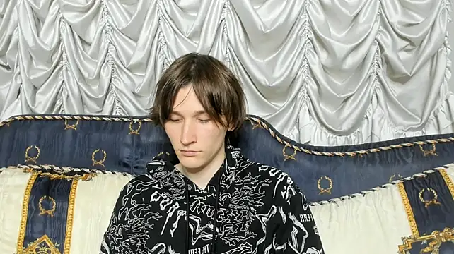 Онлайн чат XXX Ash_Foxglove