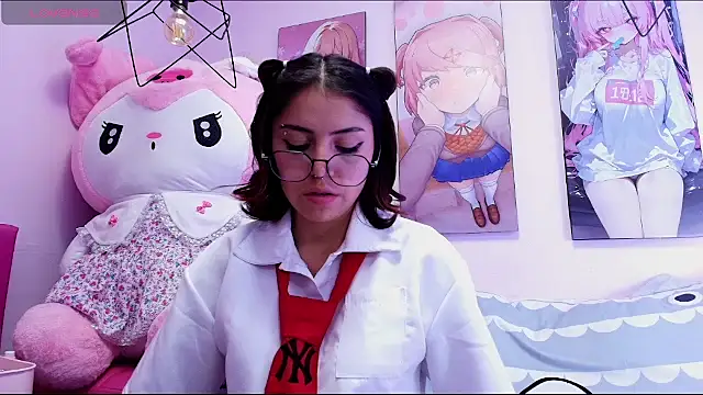 Chat +18 de aleja_frox ao vivo