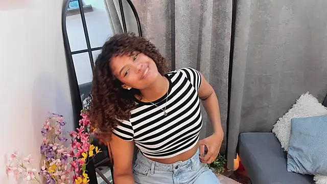 Amelia_bss লাইভ XXX চ্যাট