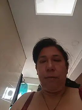 Avril_xxx 现场XXX聊天