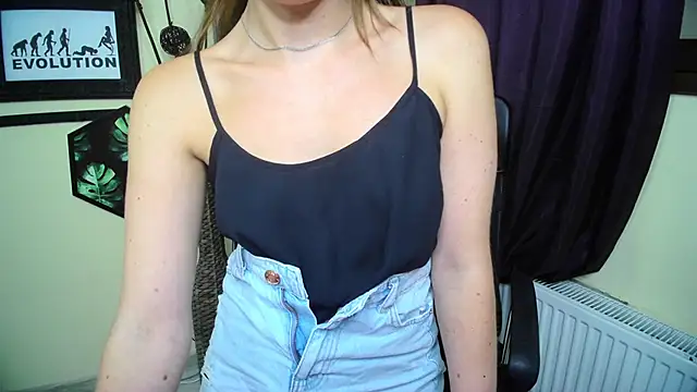 EmillyPlay Live XXX-chat