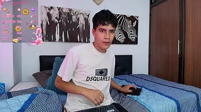 Jacob5_n Live XXX chat