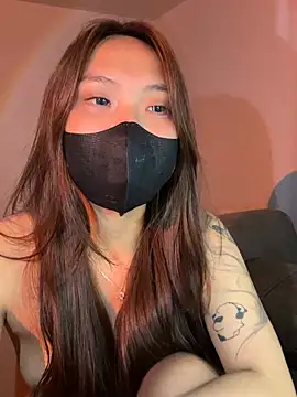 Phuong_Bee's Live XXX Chat