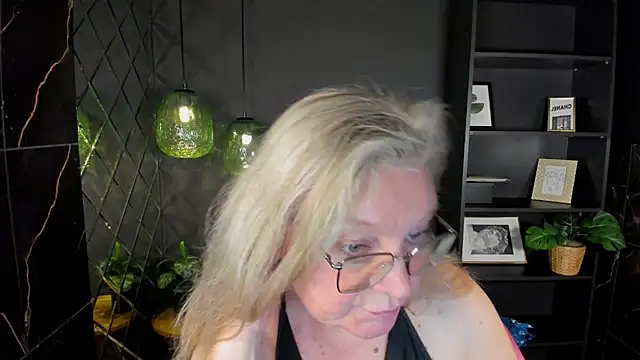 NataliMellow Live XXX-Chat