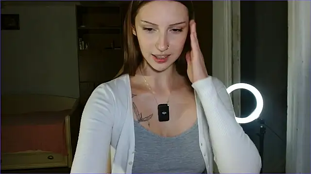 RuxaShade Chat XXX in diretta