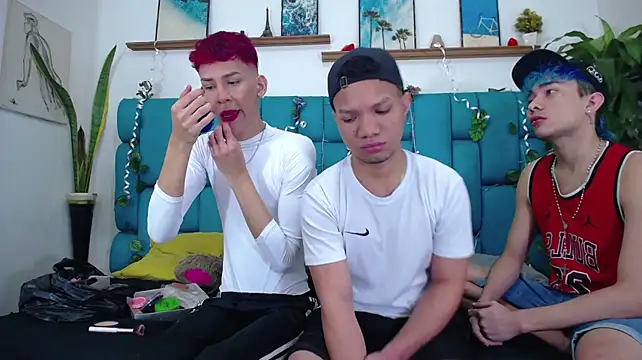 Dirty3someGuys 라이브 XXX 채팅