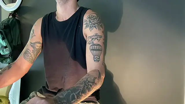 Chat +18 de ZeusDelicious ao vivo