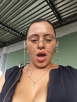 XXX chat uživo modela Luna_Rose1