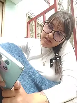 Chat XXX Live Emily-7