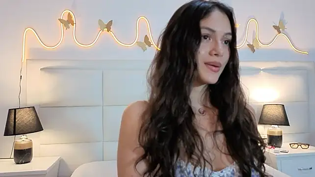Jennifer_Lee_ Chat XXX in diretta