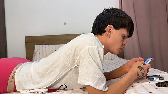 MathiasRay Chat XXX live