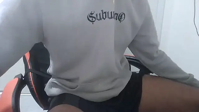 Lekezim Live XXX-Chat
