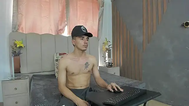 MaximumSteel_ 라이브 XXX 채팅