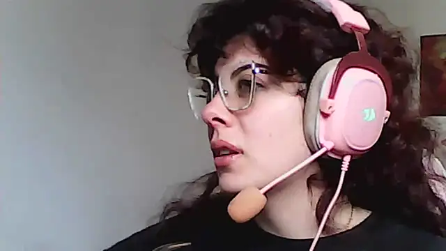צ'אט XXX בשידור חי של Owly_bloom