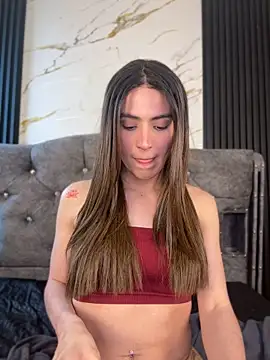XXX chat uživo modela Lottus_fire