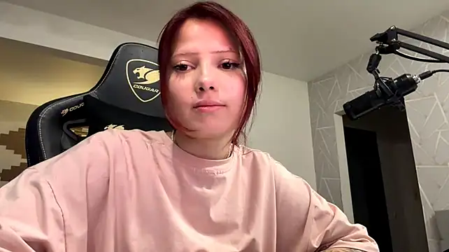 Chat XXX ao vivo de Nikaliva