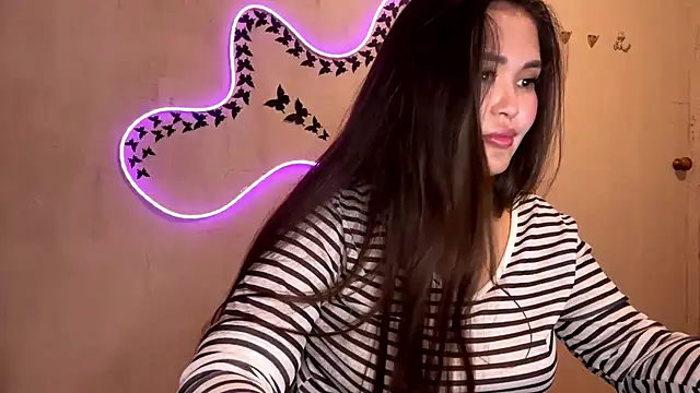 Camillaliss XXX чат на живо