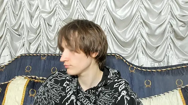 Ash_Foxglove Chat XXX offline