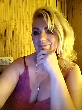 XXX chat uživo modela Milla_kis