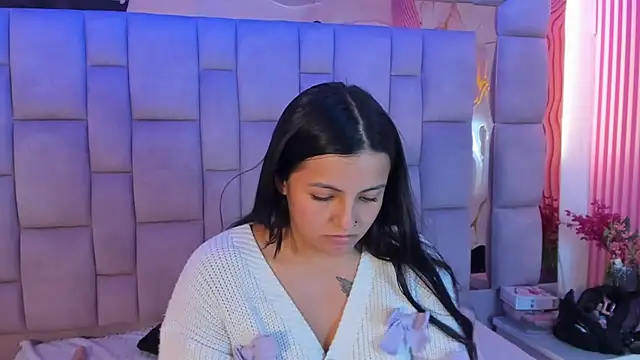 دردشة Anal_Temptation الجنسية المباشرة