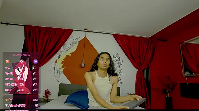 Chat +18 de maxi_max0 ao vivo