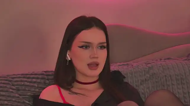 Remy_Larson live XXX chat