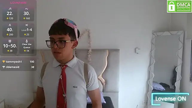 Živý XXX chat sasan_tay