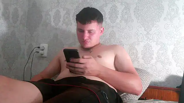 miki_lav1's Webcam Show