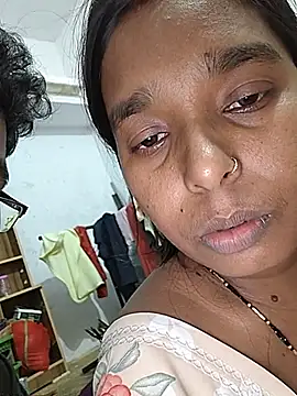 Chat +18 de BabuCouple ao vivo