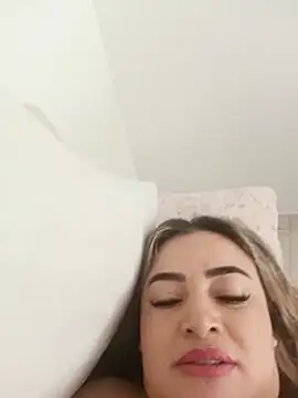 XXX chat uživo modela candy69-