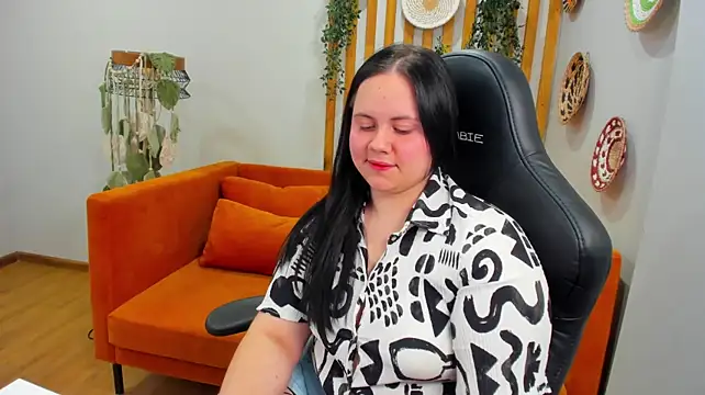 DaisyHarts' Live XXX Chat