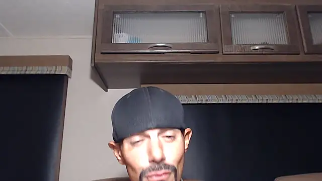ThickD2C's Live XXX Chat