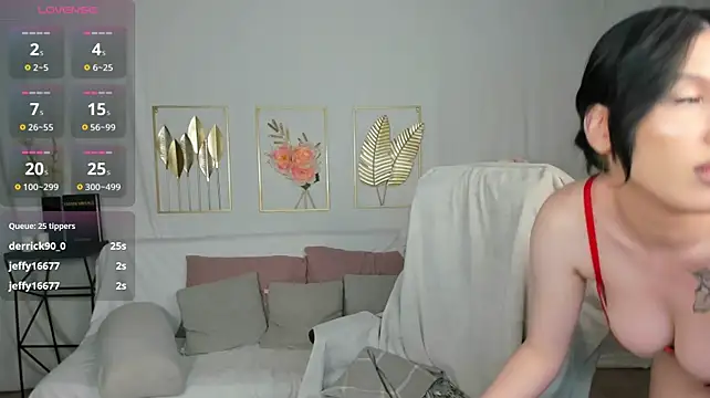 mistress_of_hearts' Live XXX Chat