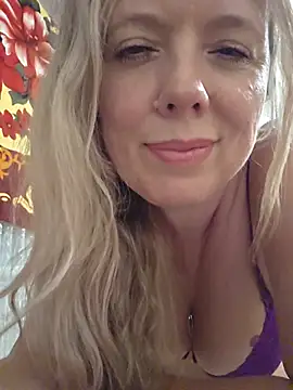 Irina3718 Chat XXX in diretta