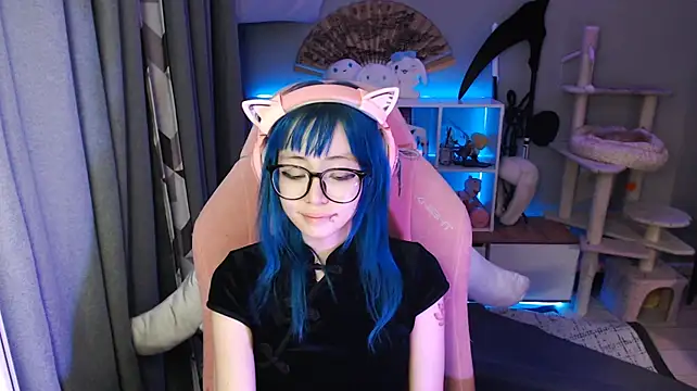 SaxonDibs Chat XXX live
