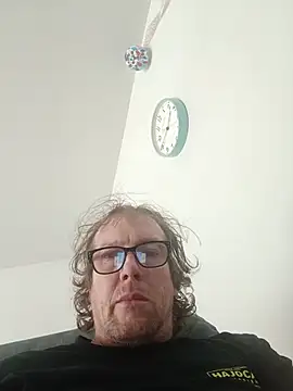 Craven311 Шоу с уебкамера