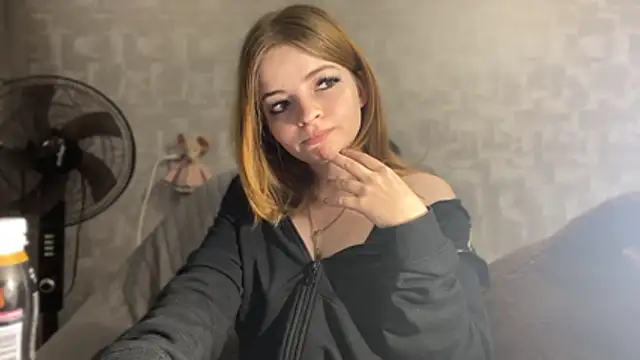 Elirya – Naživo XXX chat