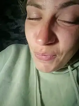 Keli_Jessi Adlı Modelin Canlı XXX Sohbeti