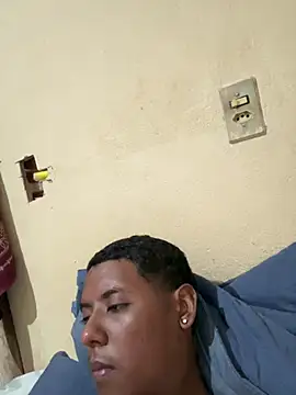 Nuneszs17 Шоу с уебкамера