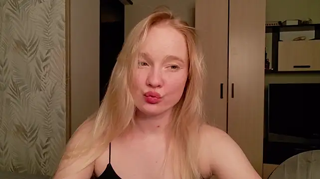 Shawty_Mia লাইভ XXX চ্যাট